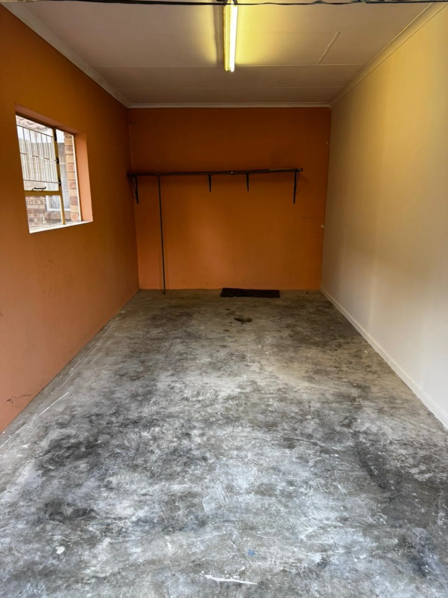 To Let 4 Bedroom Property for Rent in La Provance Free State